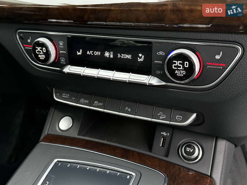 Внедорожник / Кроссовер Audi Q5 2019 в Ровно фото 62 Внедорожник / Кроссовер Audi Q5 2019 в Ровно