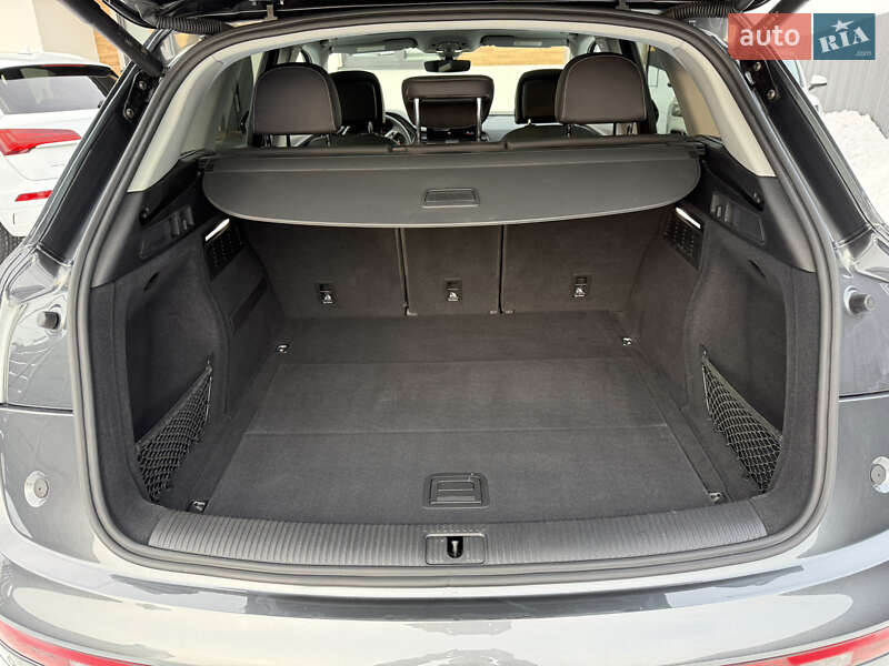 Внедорожник / Кроссовер Audi Q5 2023 в Стрые