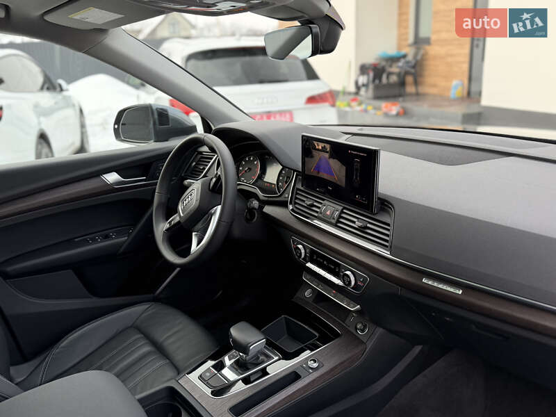 Внедорожник / Кроссовер Audi Q5 2023 в Стрые