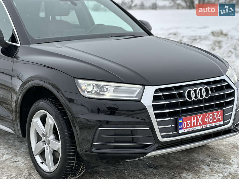 Внедорожник / Кроссовер Audi Q5 2018 в Радивилове