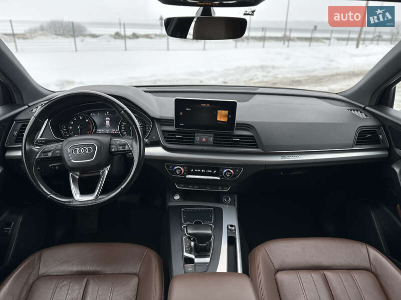 Внедорожник / Кроссовер Audi Q5 2018 в Радивилове