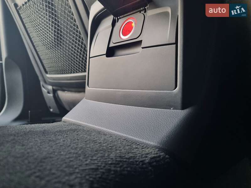 Внедорожник / Кроссовер Audi Q5 2016 в Буче фото 38 Внедорожник / Кроссовер Audi Q5 2016 в Буче