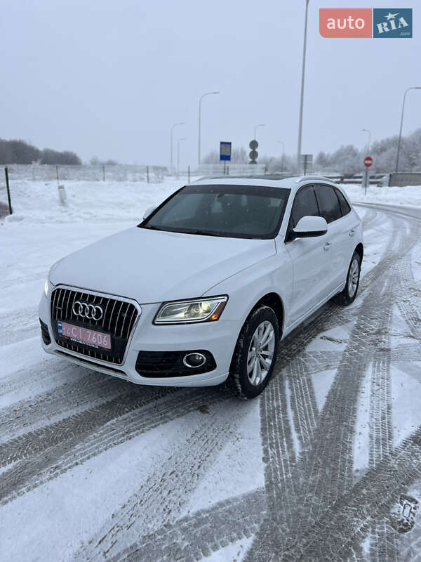 Позашляховик / Кросовер Audi Q5 2016 в Львові