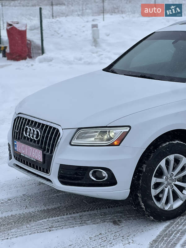 Позашляховик / Кросовер Audi Q5 2016 в Львові