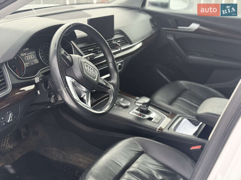 Внедорожник / Кроссовер Audi Q5 2018 в Львове фото 19 Внедорожник / Кроссовер Audi Q5 2018 в Львове