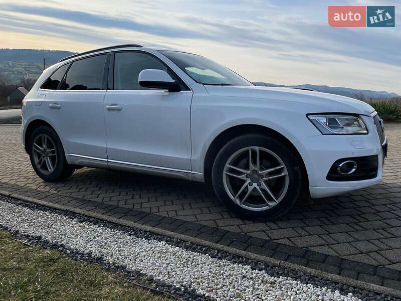 Внедорожник / Кроссовер Audi Q5 2016 в Мукачево