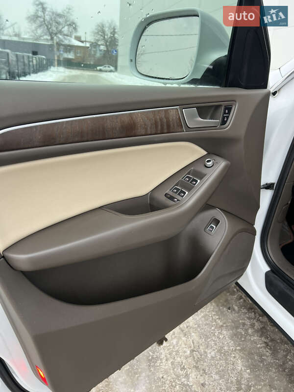 Внедорожник / Кроссовер Audi Q5 2013 в Киеве