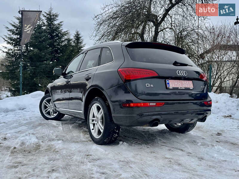 Внедорожник / Кроссовер Audi Q5 2015 в Дрогобыче