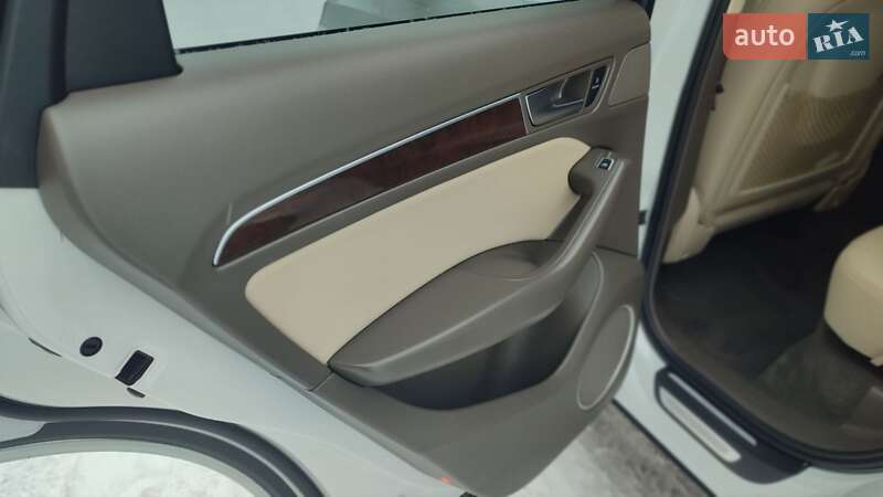 Внедорожник / Кроссовер Audi Q5 2016 в Дубно