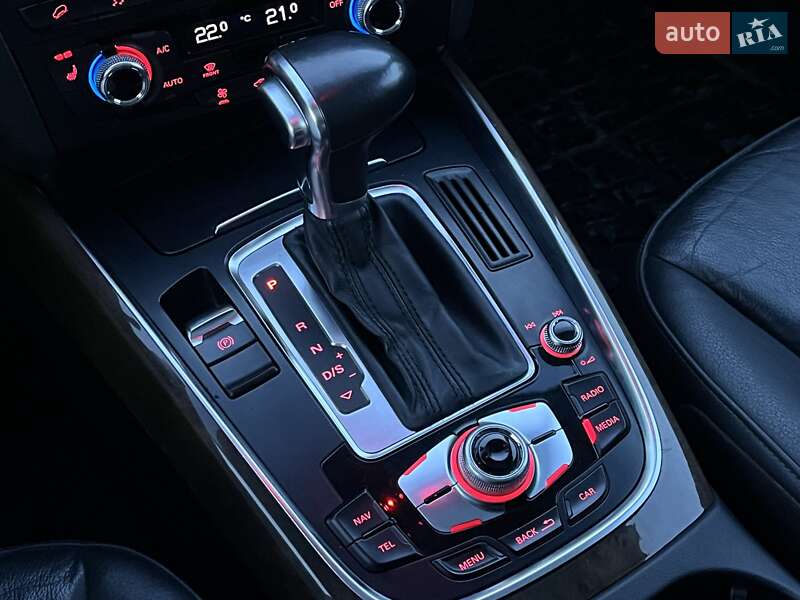 Внедорожник / Кроссовер Audi Q5 2015 в Львове