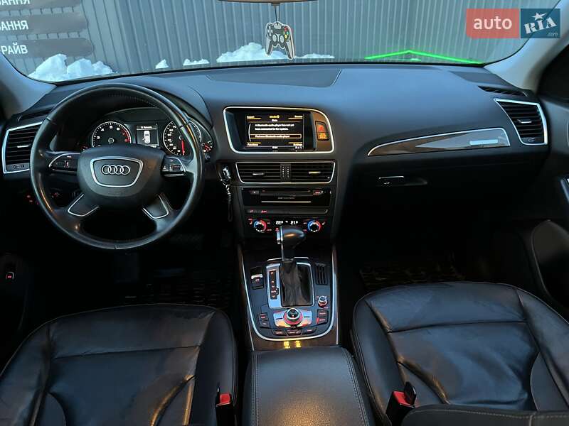 Внедорожник / Кроссовер Audi Q5 2015 в Львове