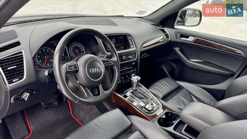 Позашляховик / Кросовер Audi Q5 2016 в Дубні