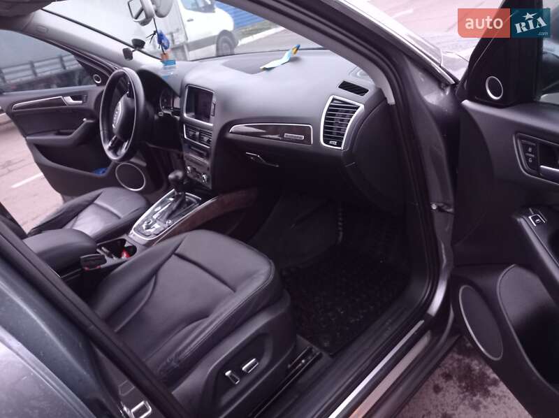 Внедорожник / Кроссовер Audi Q5 2014 в Луцке