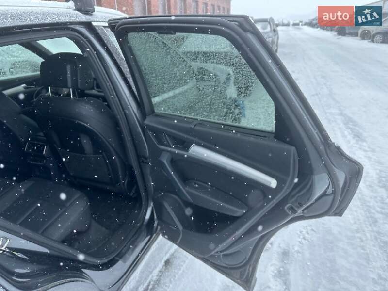 Позашляховик / Кросовер Audi Q5 2018 в Рівному