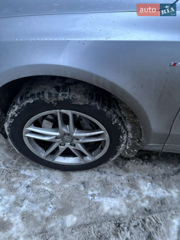 Внедорожник / Кроссовер Audi Q5 2015 в Киеве