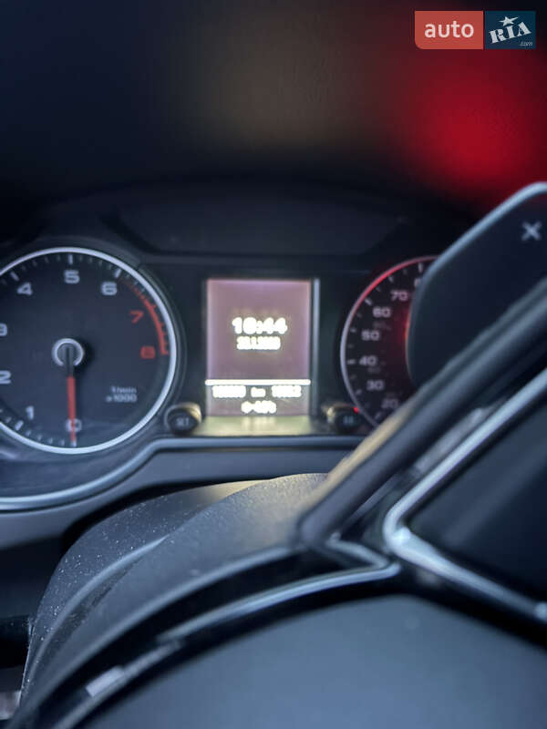 Внедорожник / Кроссовер Audi Q5 2015 в Киеве