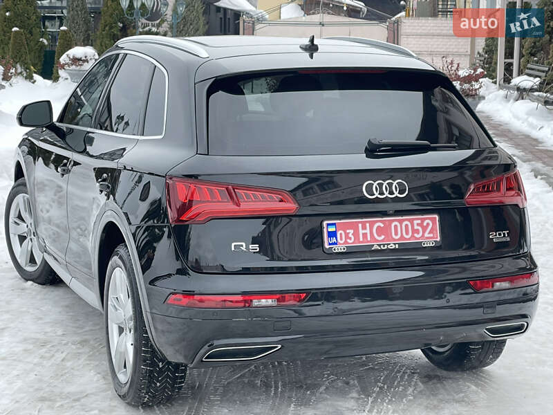 Позашляховик / Кросовер Audi Q5 2018 в Стрию