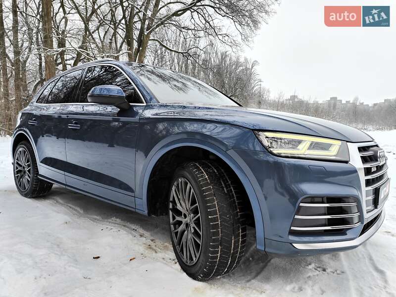 Позашляховик / Кросовер Audi Q5 2017 в Києві