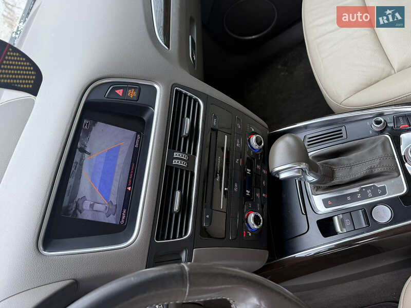 Внедорожник / Кроссовер Audi Q5 2014 в Павлограде