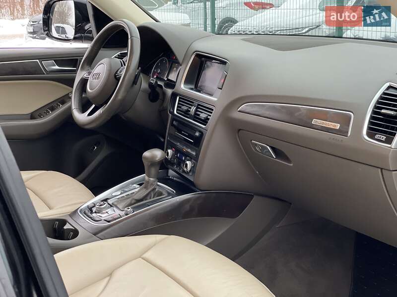 Внедорожник / Кроссовер Audi Q5 2015 в Бердичеве