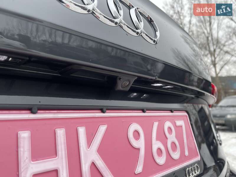 Внедорожник / Кроссовер Audi Q5 2017 в Киеве