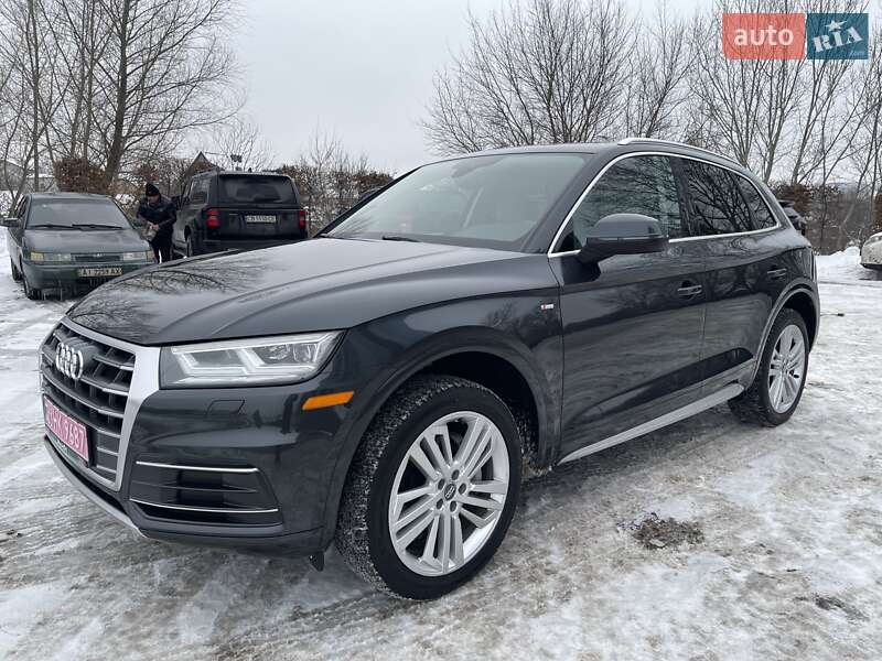 Внедорожник / Кроссовер Audi Q5 2017 в Киеве