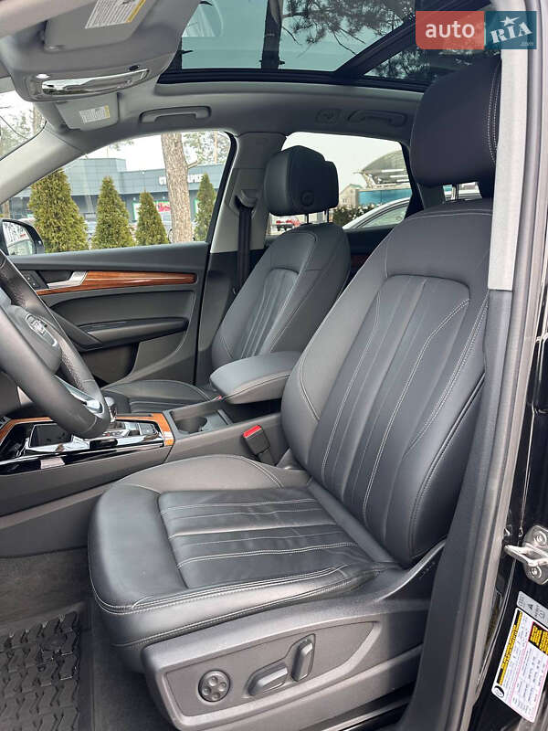 Позашляховик / Кросовер Audi Q5 2023 в Києві