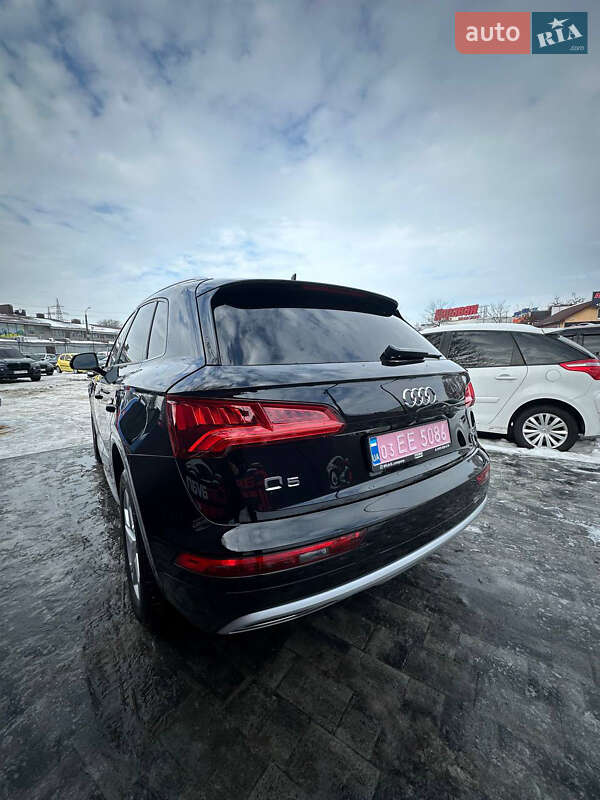 Внедорожник / Кроссовер Audi Q5 2018 в Днепре