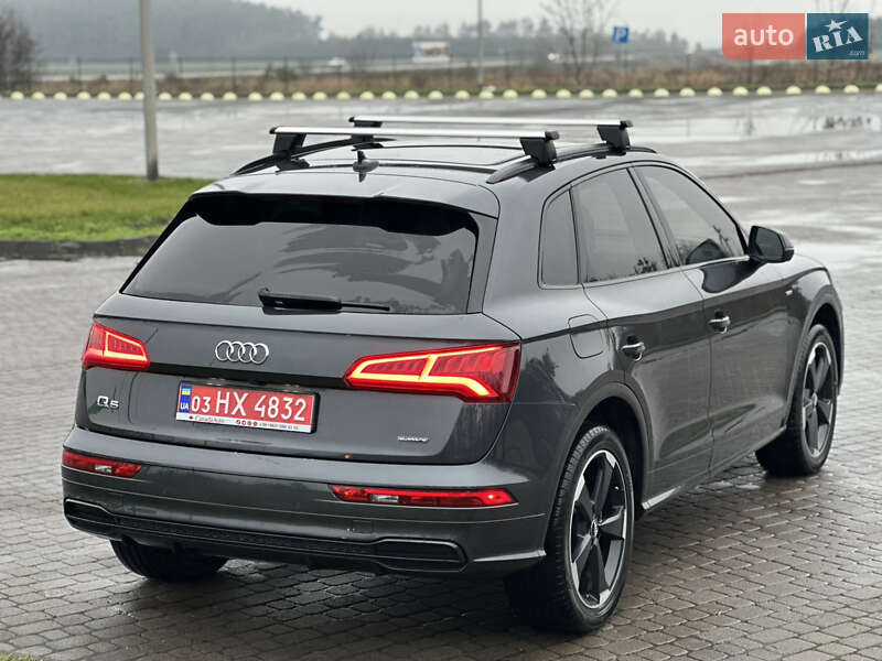 Позашляховик / Кросовер Audi Q5 2019 в Радивиліві