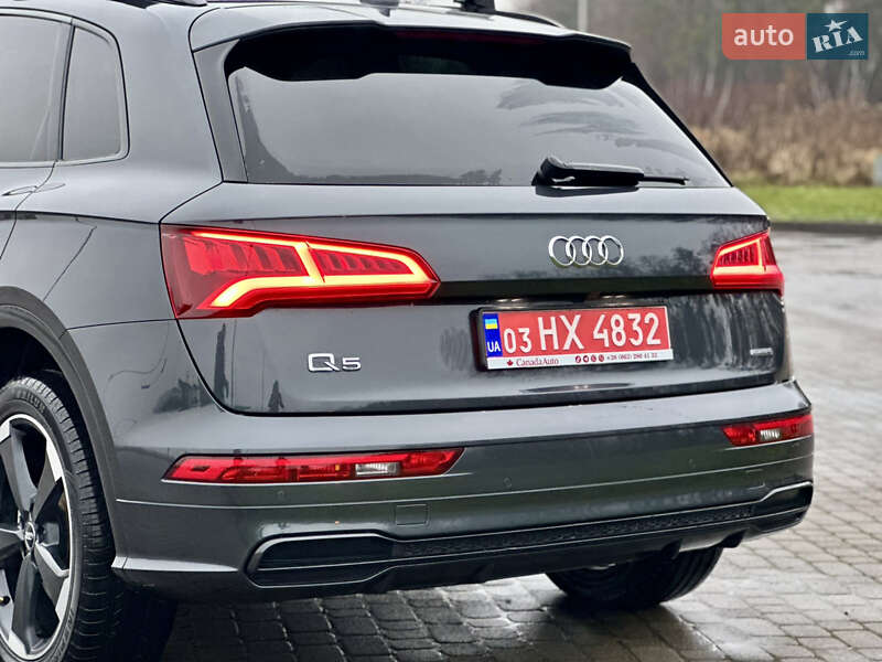 Позашляховик / Кросовер Audi Q5 2019 в Радивиліві