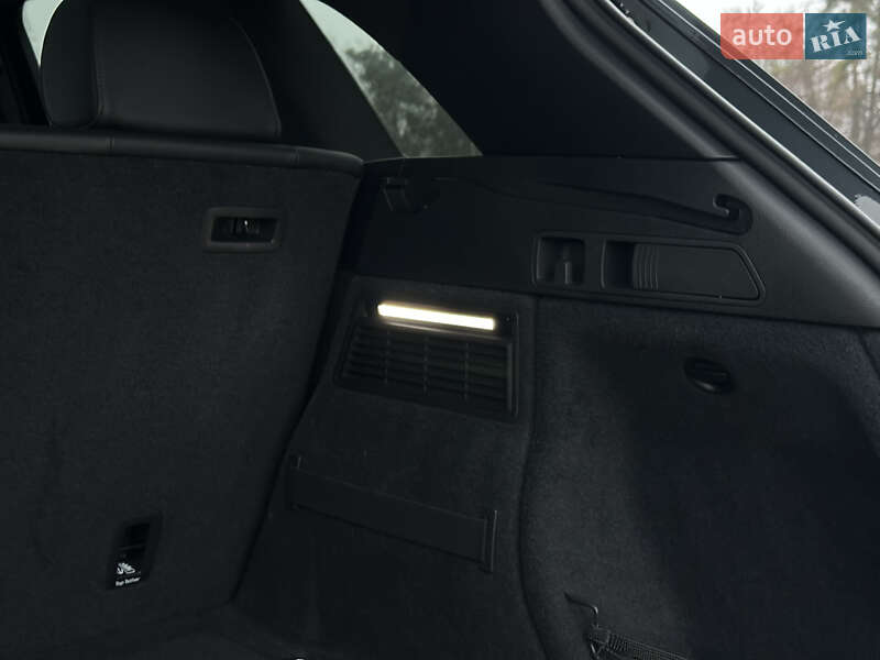 Позашляховик / Кросовер Audi Q5 2019 в Радивиліві