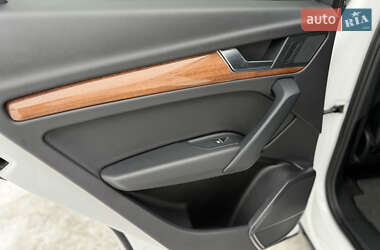 Внедорожник / Кроссовер Audi Q5 2020 в Стрые