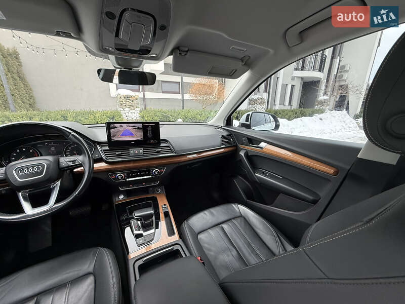 Позашляховик / Кросовер Audi Q5 2020 в Стрию