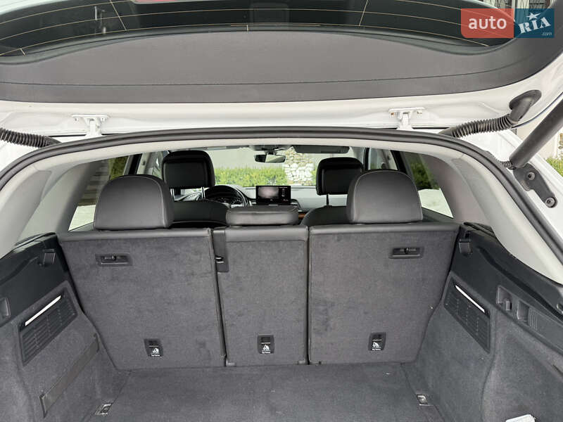 Позашляховик / Кросовер Audi Q5 2020 в Стрию