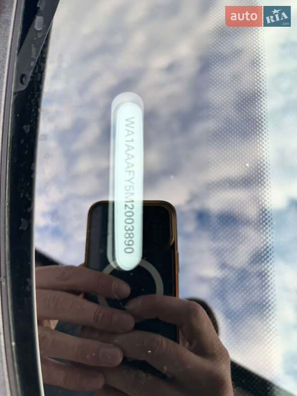 Позашляховик / Кросовер Audi Q5 2020 в Стрию