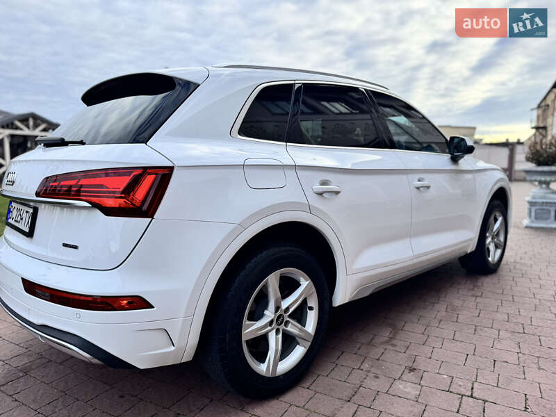 Позашляховик / Кросовер Audi Q5 2020 в Стрию