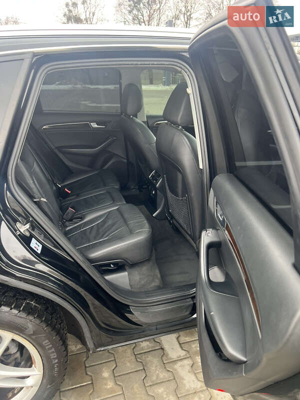 Позашляховик / Кросовер Audi Q5 2015 в Нововолинську фото 22 Позашляховик / Кросовер Audi Q5 2015 в Нововолинську