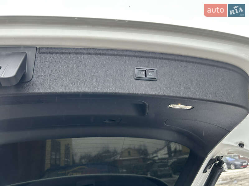 Позашляховик / Кросовер Audi Q5 2017 в Коломиї