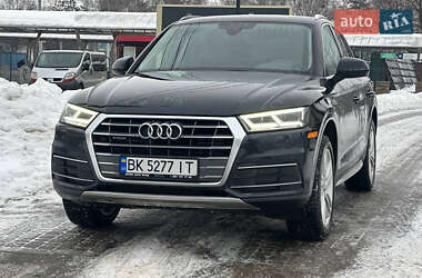 Внедорожник / Кроссовер Audi Q5 2020 в Ровно