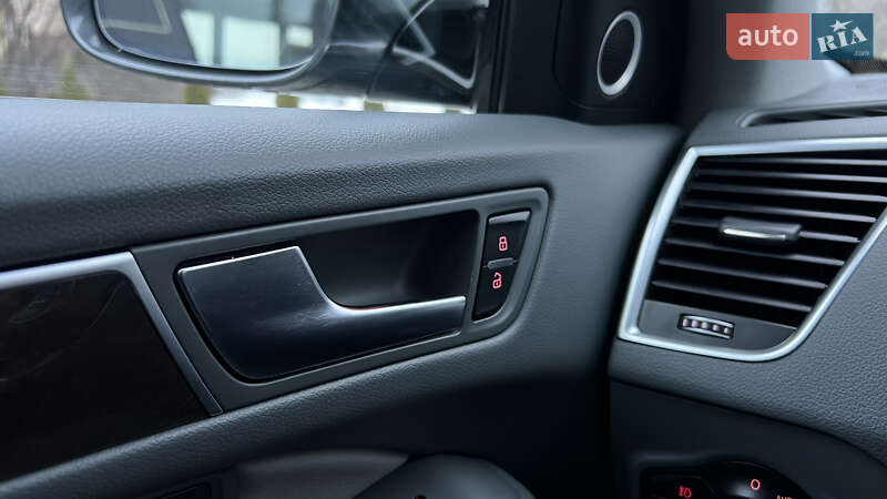 Внедорожник / Кроссовер Audi Q5 2015 в Львове