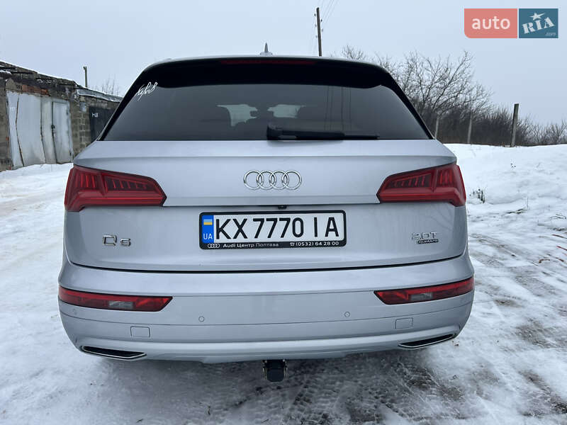 Позашляховик / Кросовер Audi Q5 2018 в Харкові