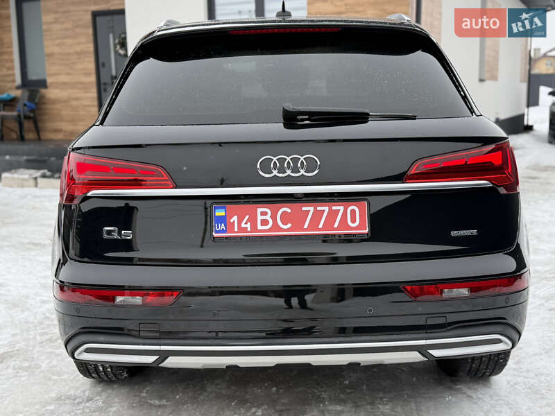 Позашляховик / Кросовер Audi Q5 2020 в Стрию