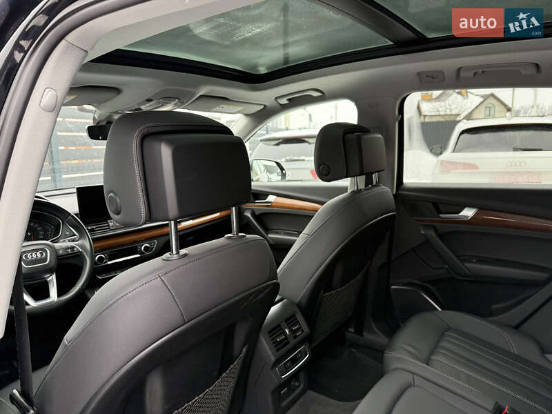 Позашляховик / Кросовер Audi Q5 2020 в Стрию