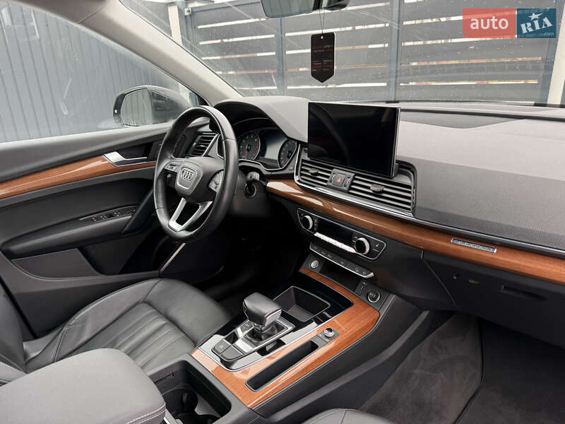 Позашляховик / Кросовер Audi Q5 2020 в Стрию