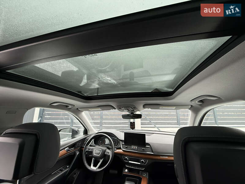 Позашляховик / Кросовер Audi Q5 2020 в Стрию