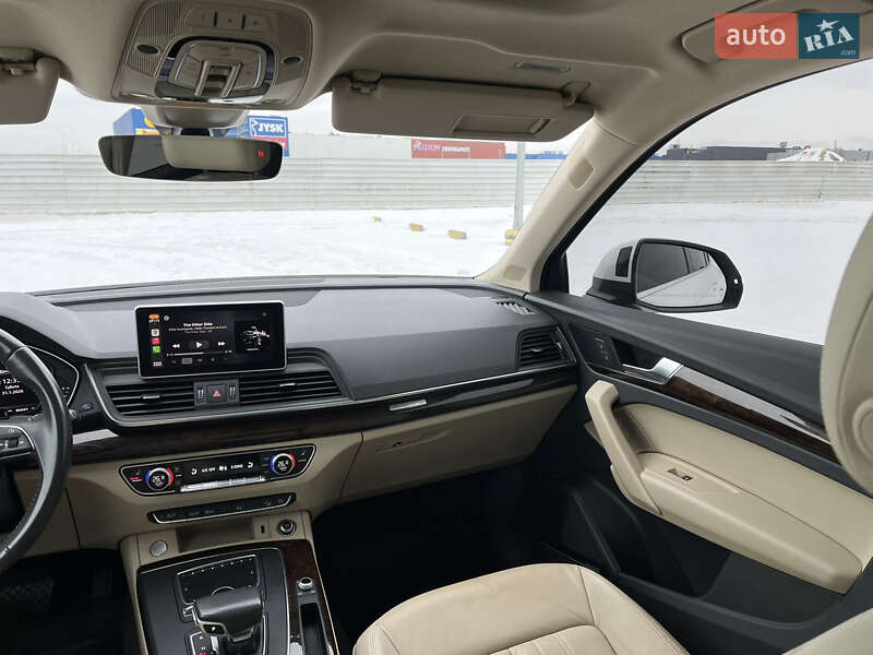 Позашляховик / Кросовер Audi Q5 2018 в Львові