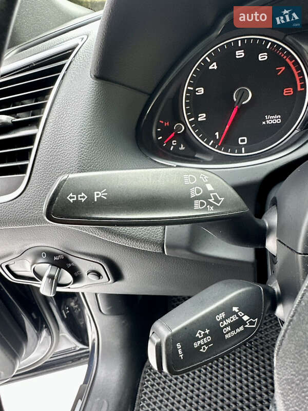 Позашляховик / Кросовер Audi Q5 2015 в Києві