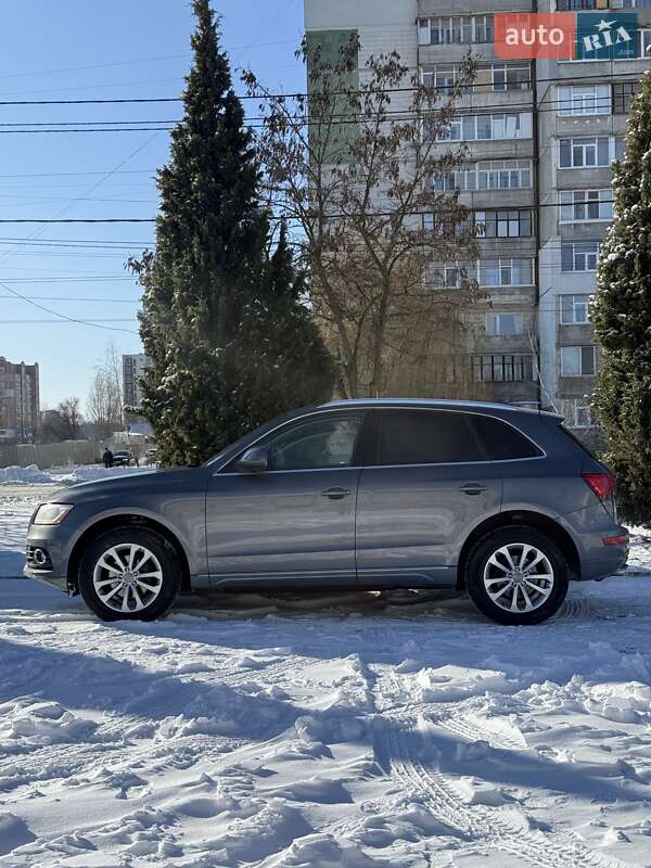 Внедорожник / Кроссовер Audi Q5 2013 в Сумах