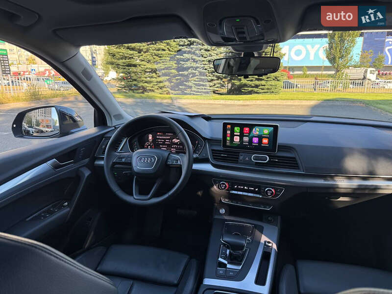 Позашляховик / Кросовер Audi Q5 2016 в Києві