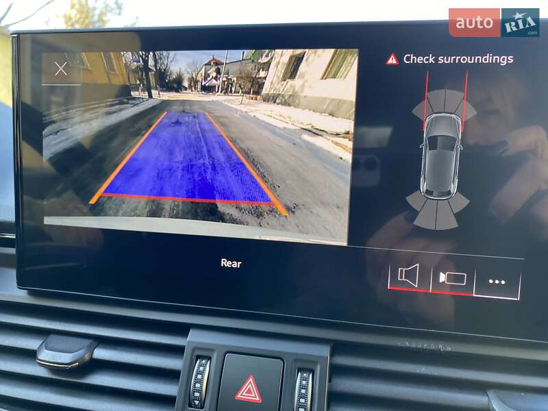 Позашляховик / Кросовер Audi Q5 2022 в Одесі